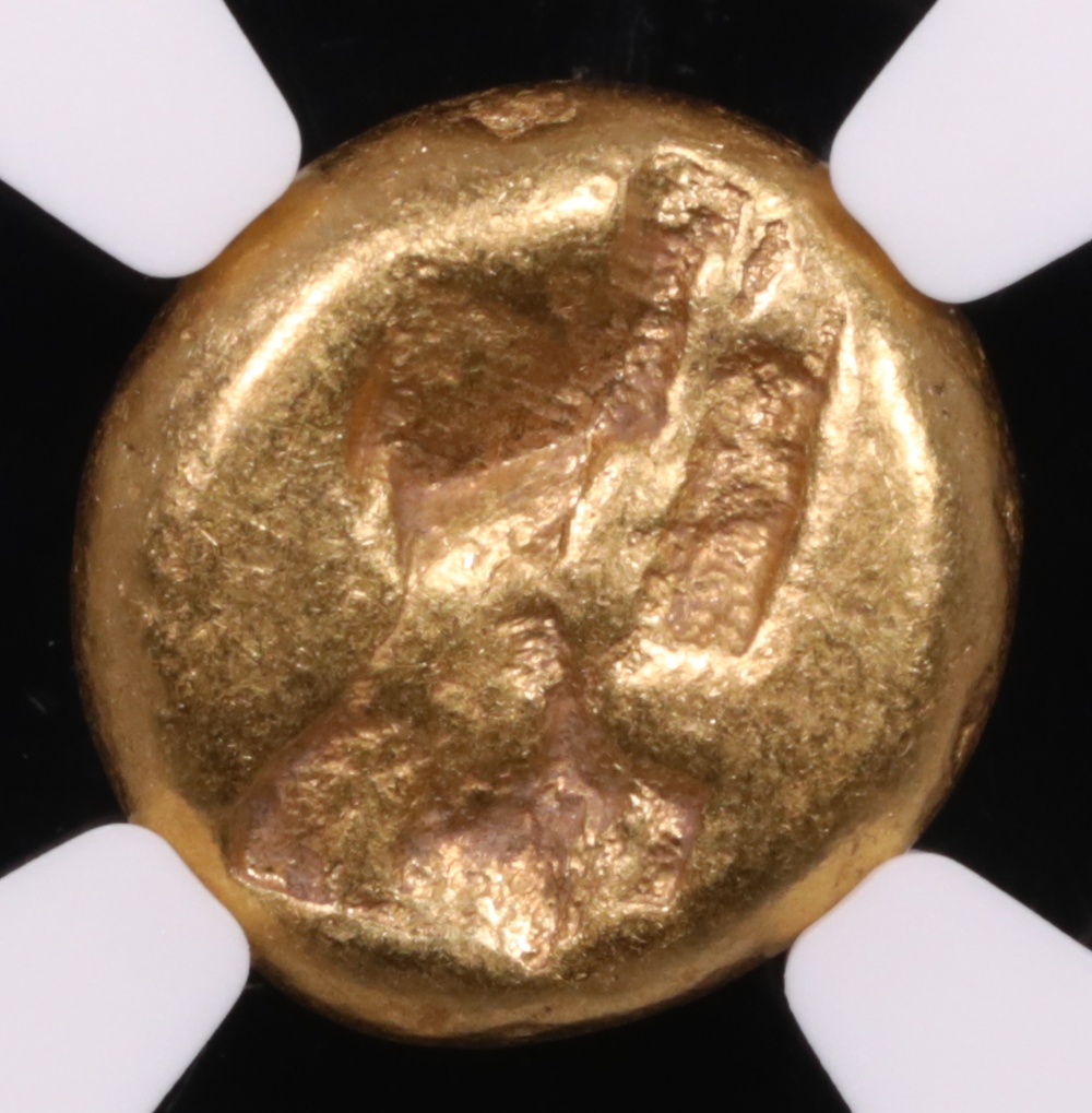 c. 5th Century BC Achaemenid Empire Gold Daric NGC Very Good