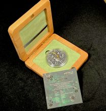 2019 2-oz Niue Silver Artemis Commemorative Coin